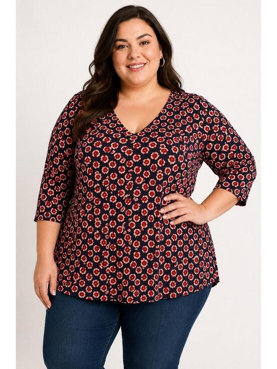 Leota Other - 059. Leota 3/4 Sleeve V-Neck Top